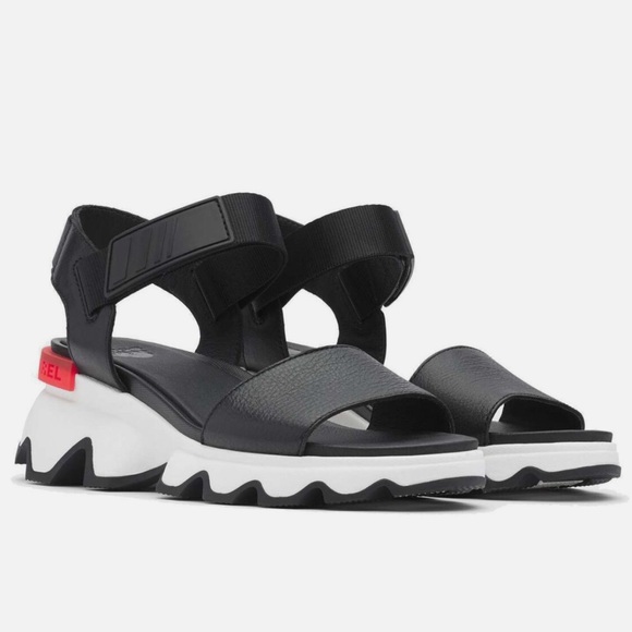 Sorel Shoes - SOREL Black KINETIC Leather Rubber Wavy Platform Sandals